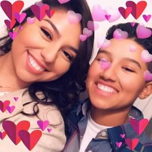 Meet your Posher, Isabel